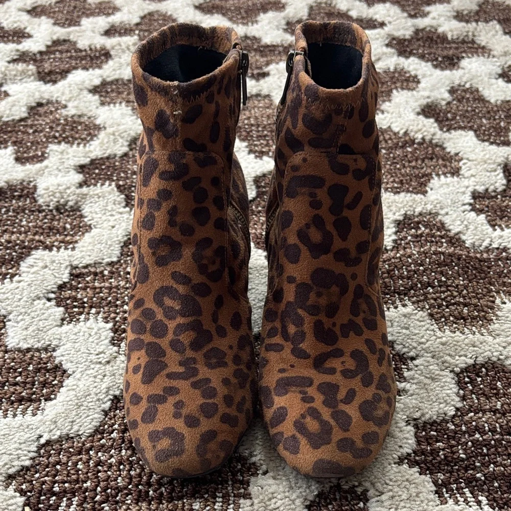 Leopard Brown Fleece Lined  Ankle Booties Size 8.5